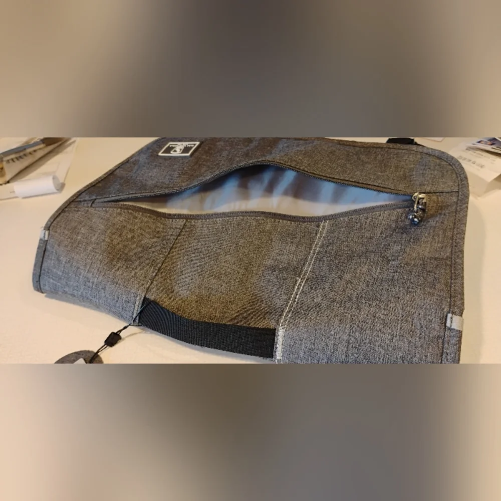 Stylish Gray Messenger Bag